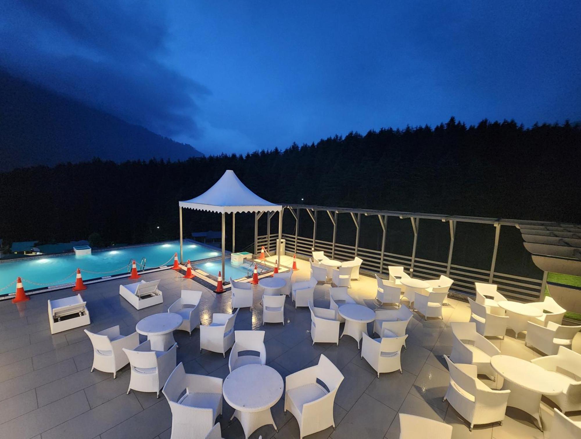 The Orchard Greens Resort - A Centrally Heated Property Manali  Ngoại thất bức ảnh